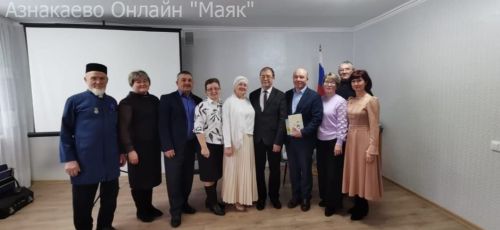 Ул балачагының һәр мизгелен хәтерли