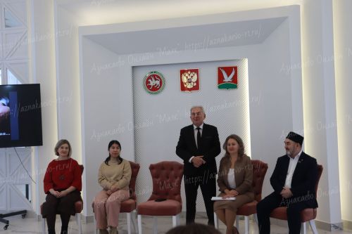 “Яшь әти-әниләр” проекты Татарстан Республикасы Рәисе грантын отты