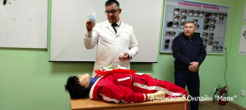 Азнакайда өлкән яшьтәге машина йөртүчеләр арасында юл грамоталылыгын арттыруга юнәлдерелгән агарту чарасы узды