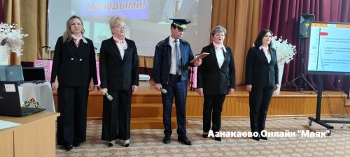 Азнакай «Киләчәк мәгарифе» идарә командаларын билгеләде