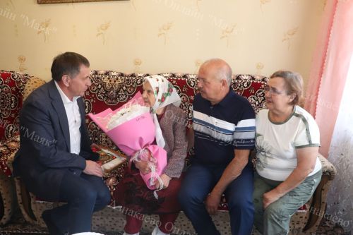 Зинаида Васильева 95 яшьлек юбилеен билгеләп узды