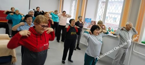 Актив озын гомер: Азнакайда өлкән буын өчен сәламәтлек дәресе узды