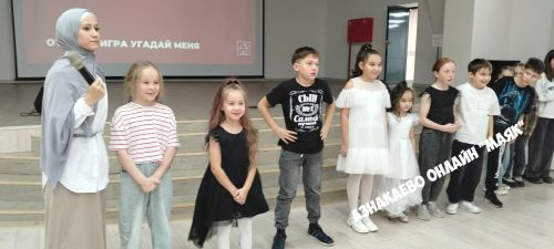 Азнакайда әниләр көненә багышланган чара узды