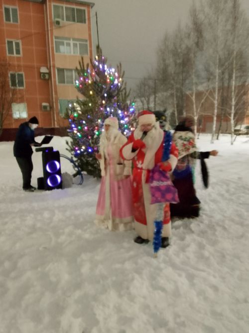 Саф һавада әйлән-бәйлән әйләндек