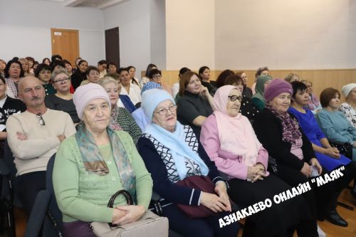 Азнакайда күп балалы гаиләләргә хөрмәт күрсәтелде