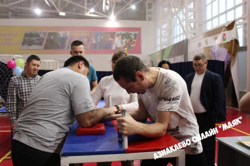 Шашка, дартс, ГТО: физик мөмкинлеге чикле азнакайлылар спартакиадада көч сынашты