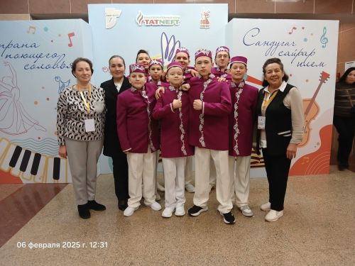 Вокальные ансамбли Азнакаево на фестивале «Страна поющего соловья» в Альметьевске