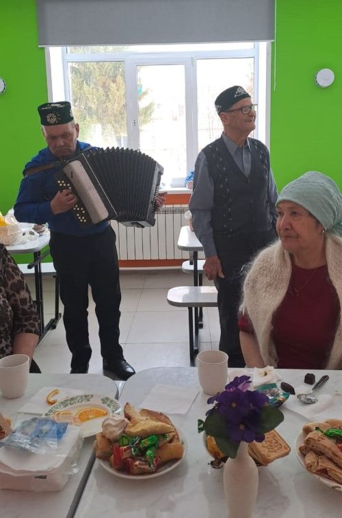2 нче ТОС Халыкара хатын-кызлар көне уңаеннан бәйрәм уздырып, бәлеш пешергән