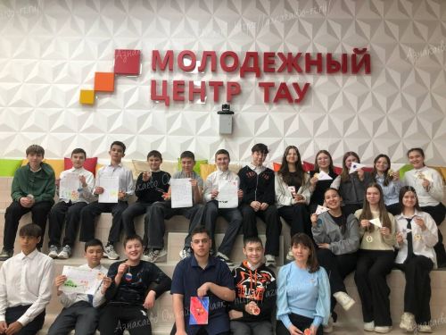 Акция «Напиши письмо солдату»: школьники Азнакаево поддержали военнослужащих
