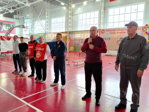 Азнакайда ГТО нормативларын тапшыруга багышланган спорт фестивале узды
