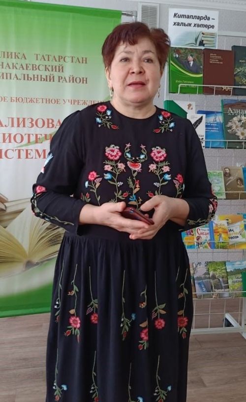 Азнакайда Язучылар көне узды