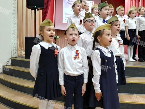 Азнакай укучылары «Хорлар көрәше»нда көч сынаштылар