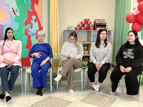 Азнакайда йөкле хатын-кызлар катнашында очрашу узды