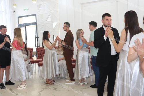 Яшь әти-әниләр турында кайгыртып...