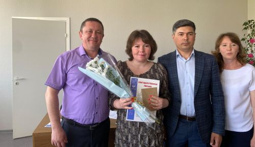 В Азнакаево чествовали лучших почтальонов