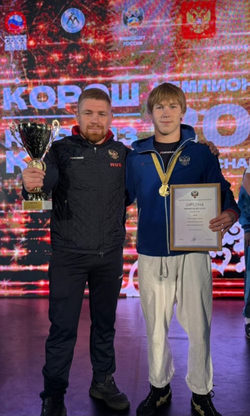 Азнакай көрәшчесе икенче тапкыр дөнья чемпионы булды