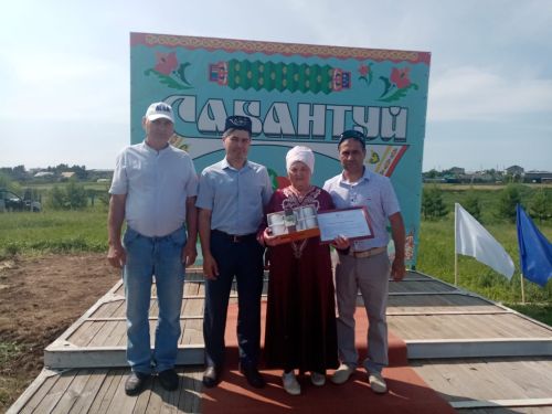 Татшуган авылында Сабантуе гөрләп узды