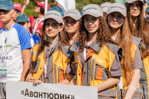 Яшь геологлар җиңү белән кайтты