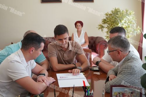 Ренат Мамин оценил социальную инфраструктуру Азнакаево