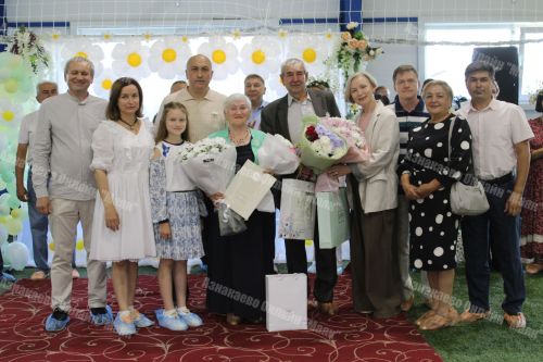 Азнакайда Гаилә, мәхәббәт һәм тугрылык көнен бәйрәм иттеләр