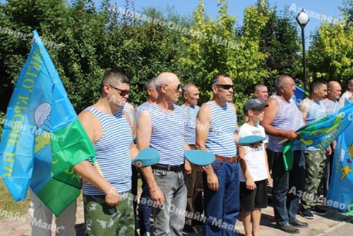 В Азнакаево отметили День ВДВ: праздник доблести и гордости