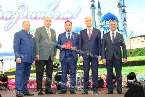 Азнакайлылар Республика, Шәһәр, Нефтьчеләр көннәрен бәйрәм итә