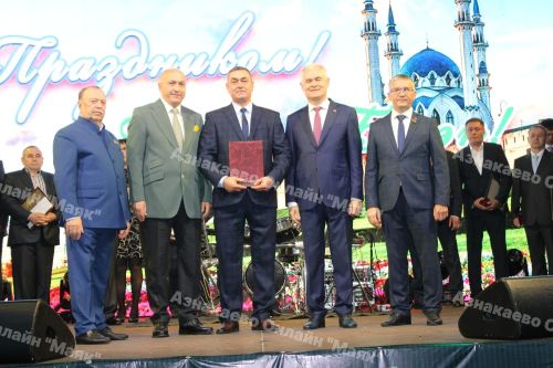 Азнакайлылар Республика, Шәһәр, Нефтьчеләр көннәрен бәйрәм итә