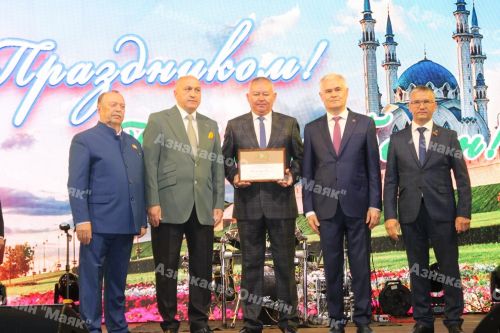 Азнакайлылар Республика, Шәһәр, Нефтьчеләр көннәрен бәйрәм итә