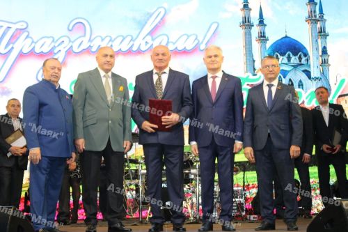 Азнакайлылар Республика, Шәһәр, Нефтьчеләр көннәрен бәйрәм итә