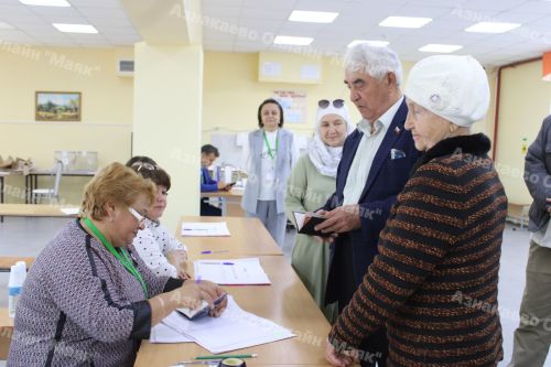Азнакай районының Мактаулы гражданины Миргасим Кәримов якты киләчәк өчен тавыш бирде