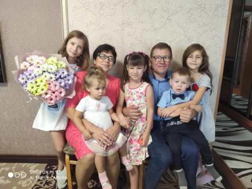 Хөрмәтле Нәҗибә Шәһадәт кызы Галиуллинага 60 яшь тулу уңаеннан!
