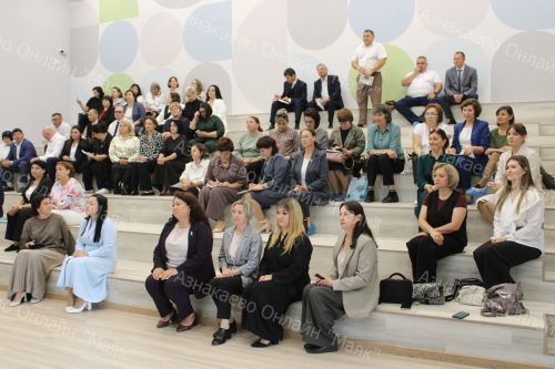 Азнакай педагоглары яңа уку елына яңа бурычлар билгеләделәр
