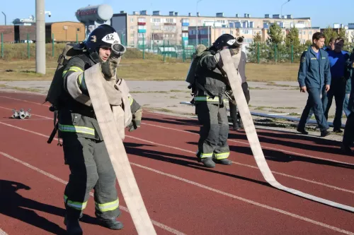 В Азнакаево определили лучших в пожарном многоборье!