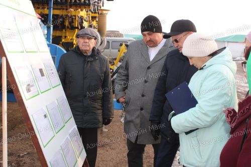 Азнакайда техникаларның язгы кыр эшләренә әзерлеген тикшерделәр