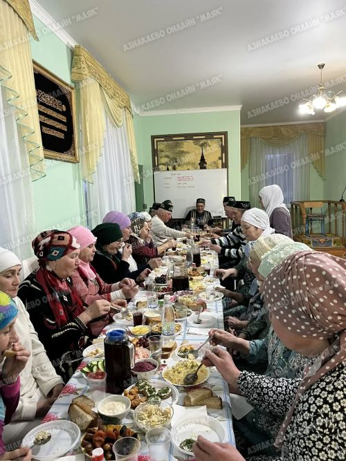 Карамалы авылы халкы ифтар ашына җыелды