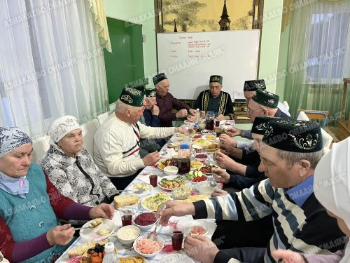 Карамалы авылы халкы ифтар ашына җыелды