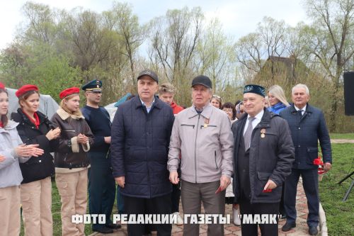 Геройлар – безнең йөрәкләрдә