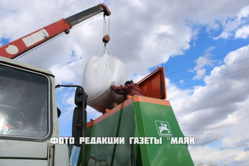 Азнакай районы басуларында язгы кыр эшләре гөрләп бара