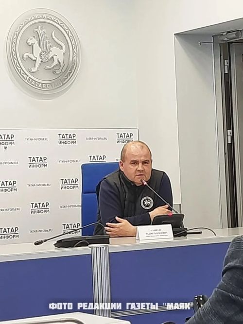 Почетная миссия азнакаевского почтальона: Айгюль Кобычкина – на церемонии награждения в «Татмедиа»