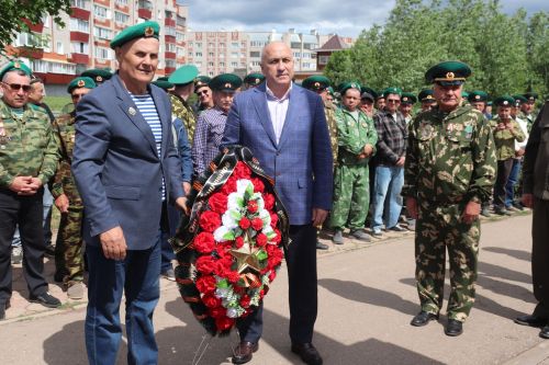 28 май – Чик сакчылары көне