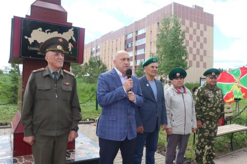 28 май – Чик сакчылары көне