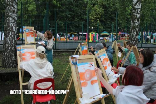 День молодёжи в Азнакаево: спорт, творчество и дух победы — на одной площадке
