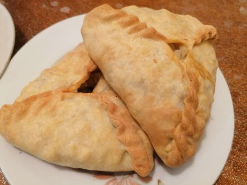 Азнакай хуҗабикәләренә җайлы өчпочмак рецепты