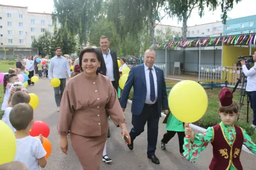 Детский сад №18 «Улыбка» в Азнакаево встречает ребят после капитального ремонта!