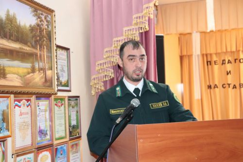 Чемодур авыл җирлеге башлыгы Нина Котельникова постыннан китте