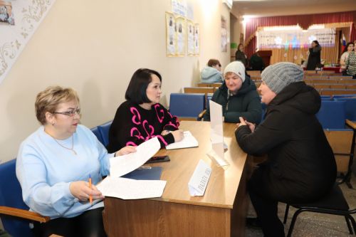 Чемодур авыл җирлеге башлыгы Нина Котельникова постыннан китте