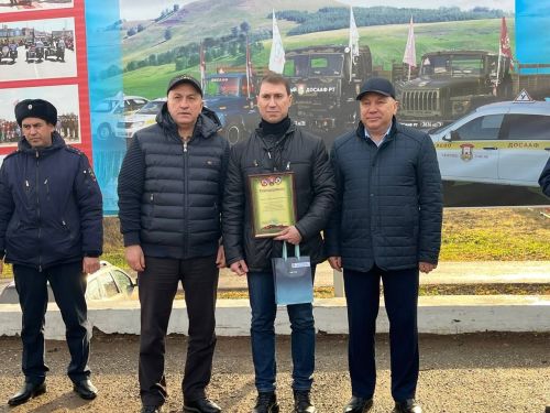 В Азнакаево прошел конкурс «Лучший водитель – 2023»