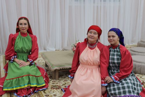 В Азнакаево население объединил День единства народов 2 ноября