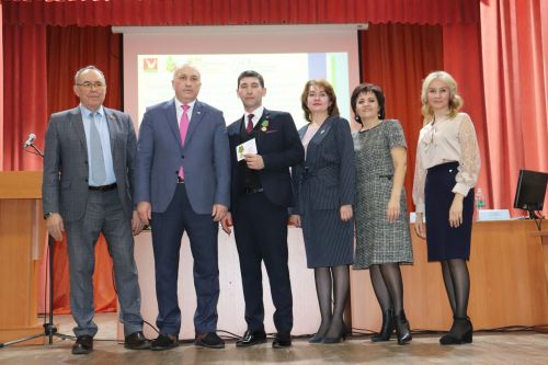 Азнакай мәгариф идарәсе һәм  район мәгариф профсоюз оешмалары советының уртак киңәшмәсе узды
