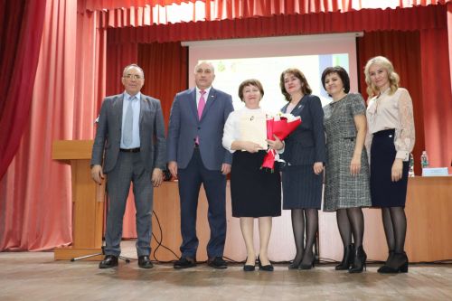 Азнакай мәгариф идарәсе һәм  район мәгариф профсоюз оешмалары советының уртак киңәшмәсе узды